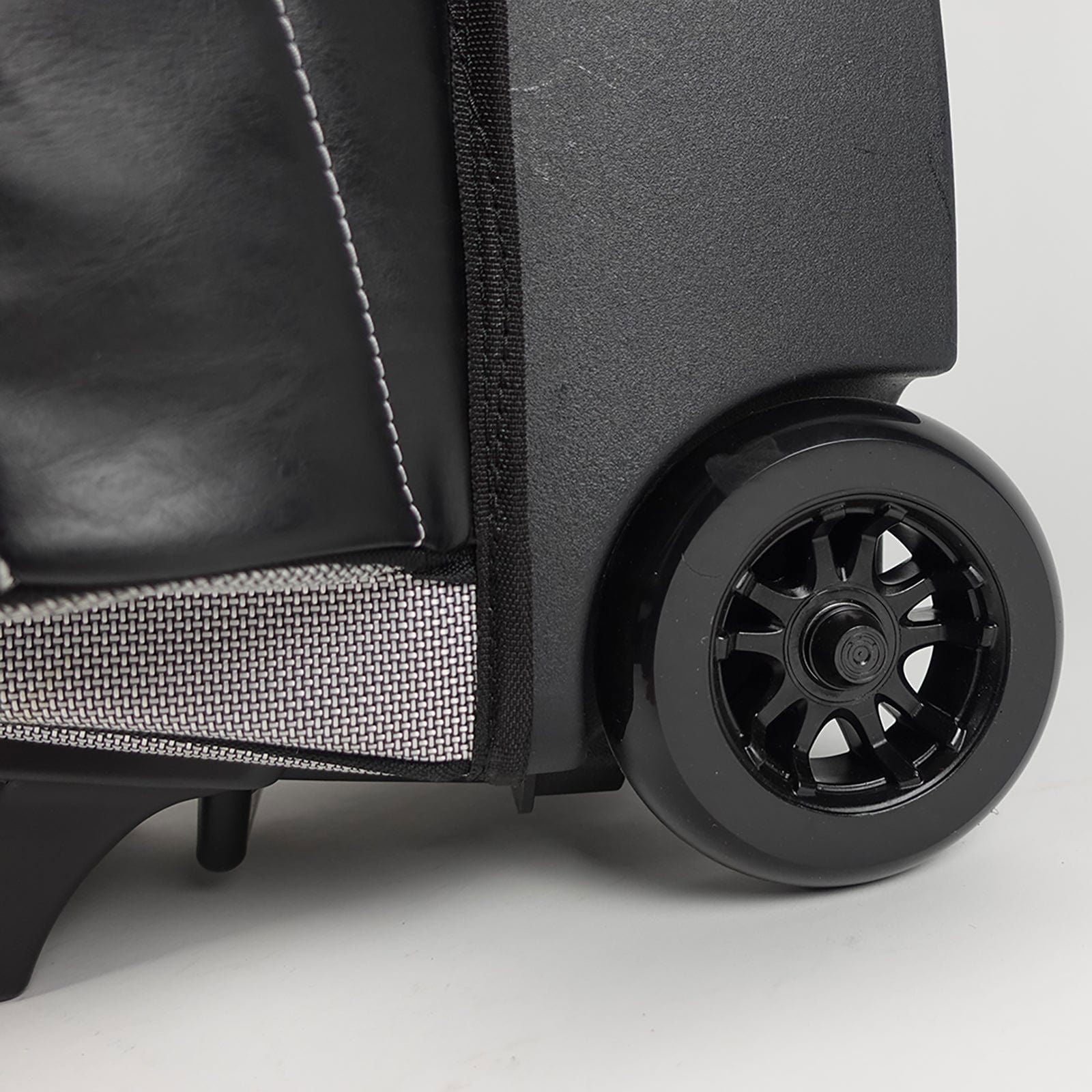 KR Strikeforce Royal Flush Triple Roller Silver Bowling Bag - Image 5